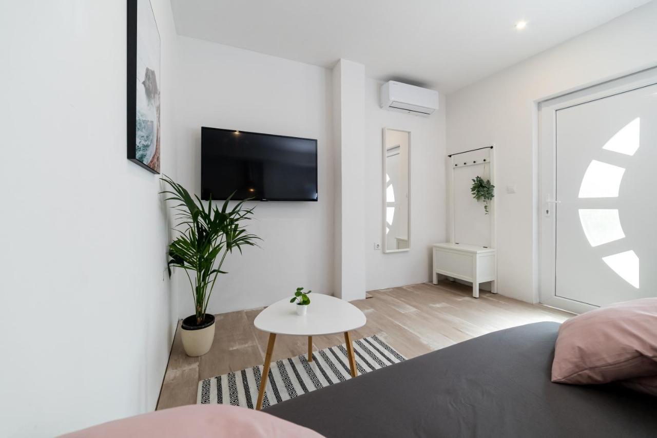 זאדאר Apartment Odiseja מראה חיצוני תמונה